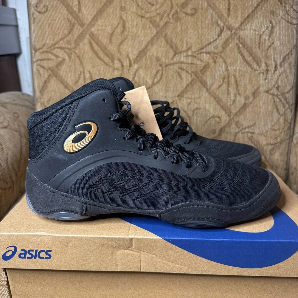 Asics Split Elite Men’s 9.5 Wrestling shoes Black Athletic sneakers 1081A050‎